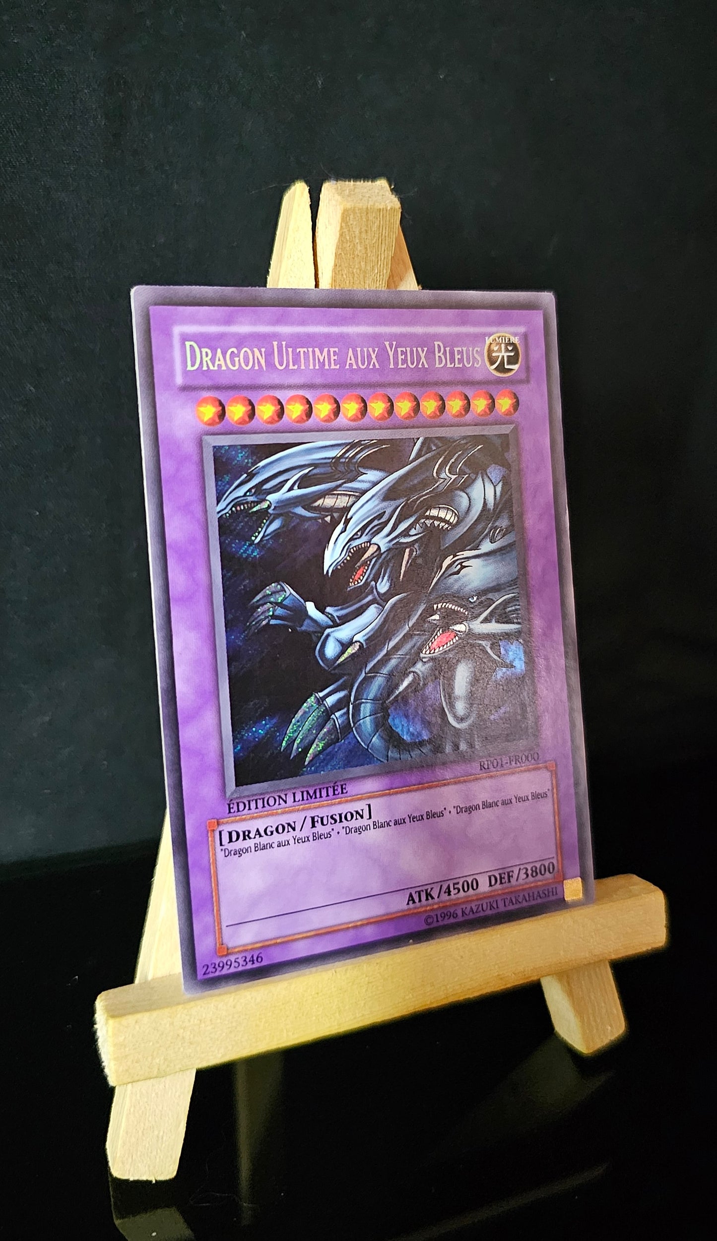 Yu-Gi-Oh! - Dragon Ultime Aux Yeux Bleus - RP01-FR000 - Edition Limitée