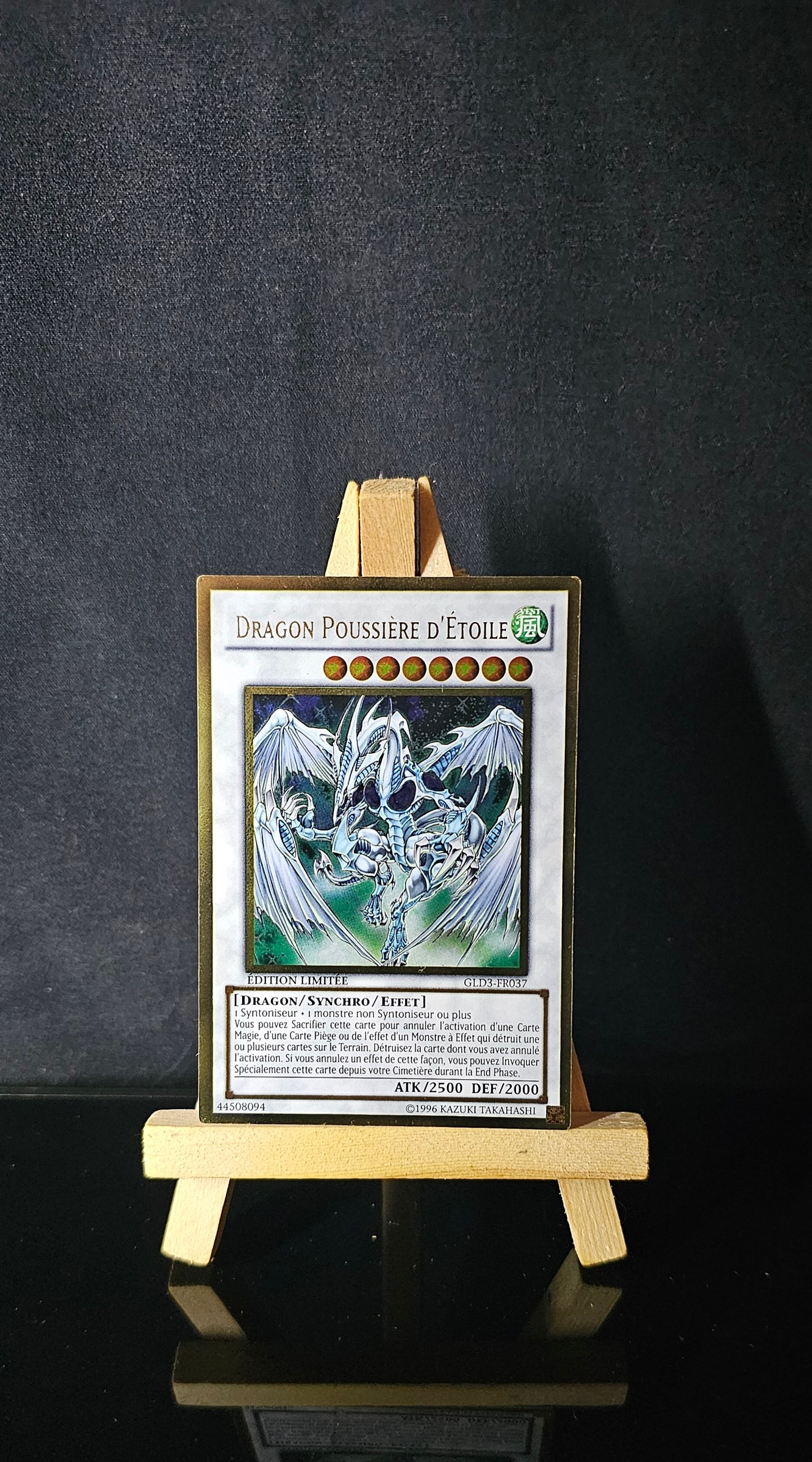 Yu-Gi-Oh! - Dragon Poussière D'Étoile - GLD3-FR037