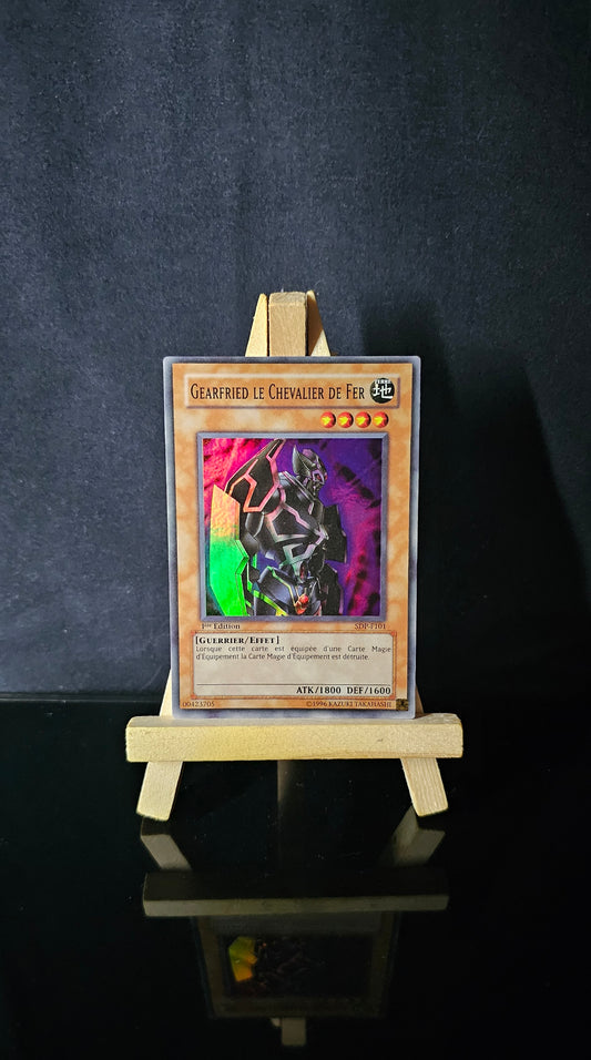 Yu-Gi-Oh! - Gearfried Le Chevalier De Fer - SDP-F101 - 1ère Edition