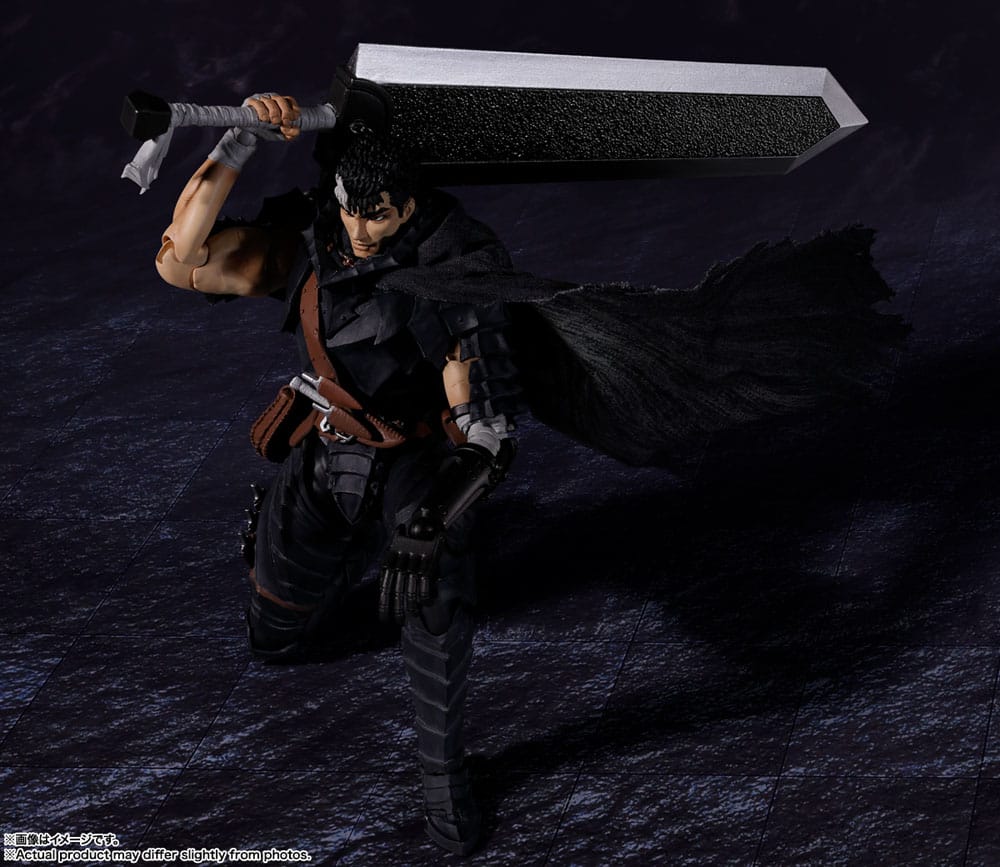 BERSERK - Guts "Berserker Armor" - Figurine S.H. Figuarts