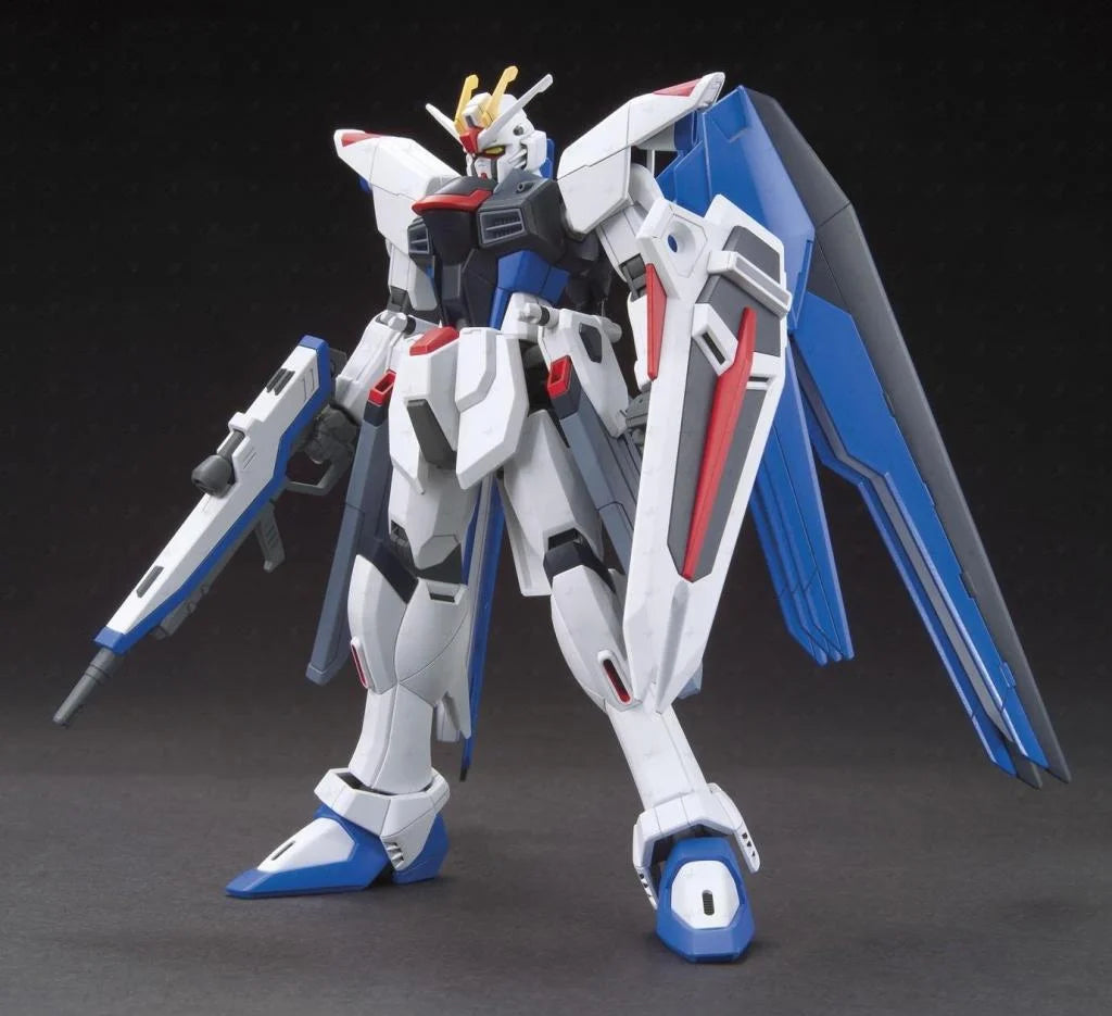 GUNDAM - HG 1/144 - ZGMF-X10A Freedom Gundam - Model Kit